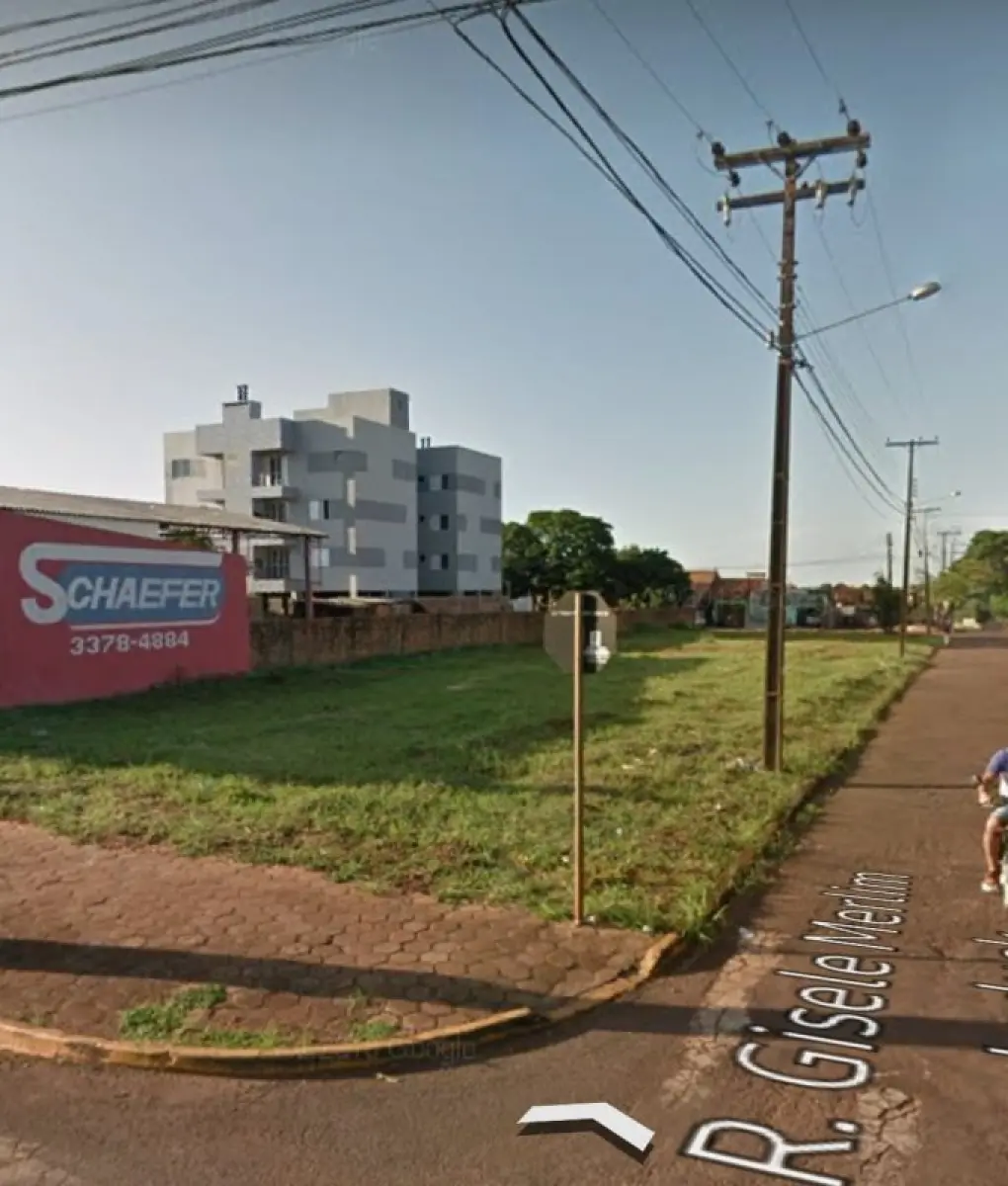 LOTE 001 - TERRENO COMERCIAL TOLEDO PR. ( 1.067 M2) AVENIDA PARIGOT DE SOUZA.