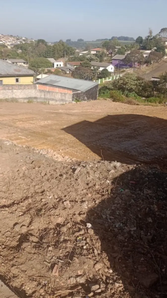 LOTE 000 - TERRENO DE 871,20 M2 em PONTA GROSSA - PR (AVENIDA MELVIN JONES 1064)