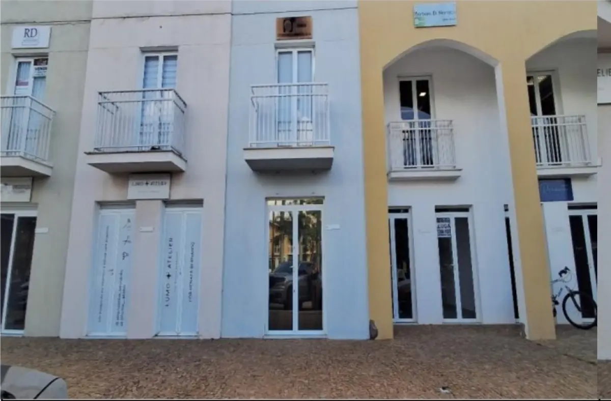 LOTE 000 - SALA COMERCIAL EM CAPINAS - SP COM 89,64m2 ÁREA TOTAL. COM GARAGEM