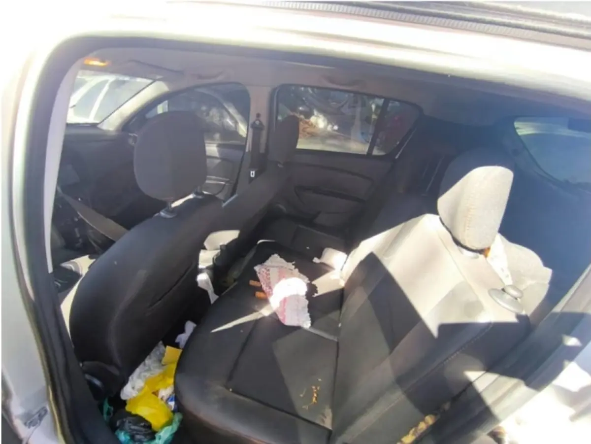 LOTE 000 - RENAULT SANDERO STEP WAY 2018/2019 PRATA 4 PORTAS MANUAL