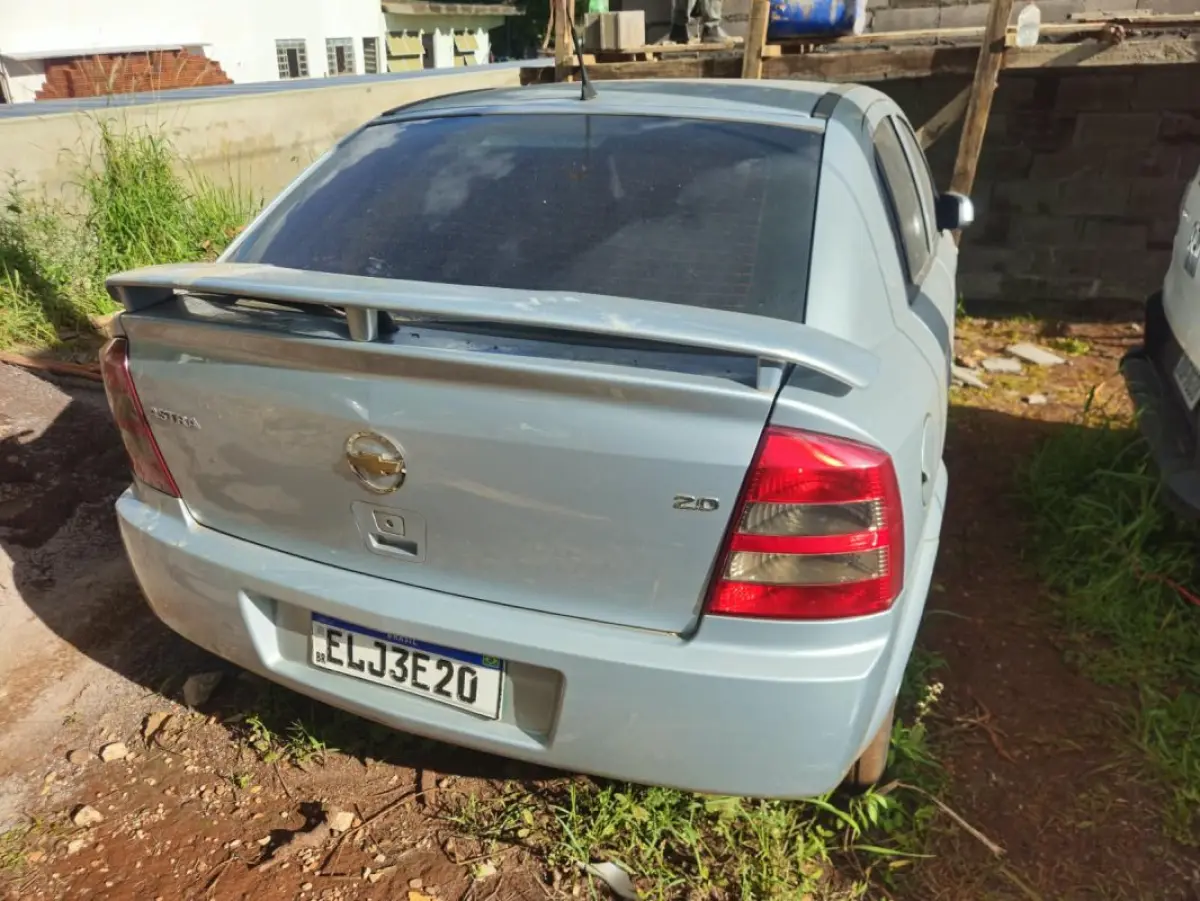 LOTE 000 - GM ASTRA HB ADVANTAGE ANO 2009/2010 - 4 PORTAS COR PRATA
