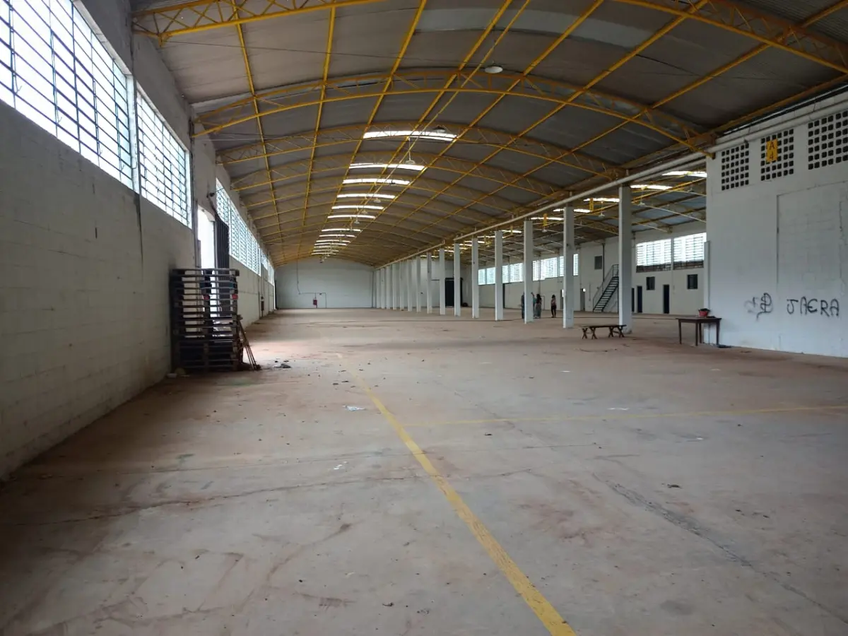LOTE 000 - AREA INDUSTRIAL 36 MIL METROS QUADRADOS.