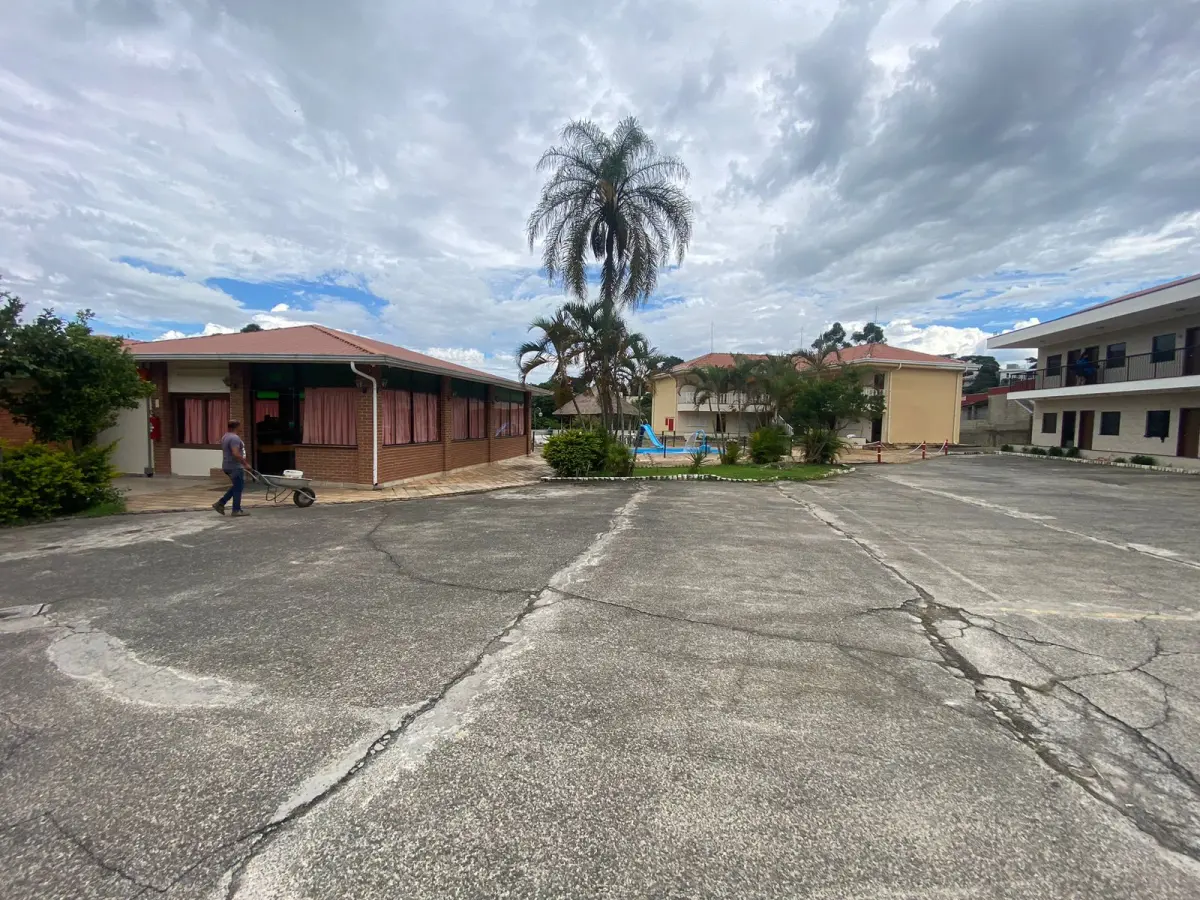 LOTE 000 - TERRENO COMERCIAL COM 29.342 m2  - em VINHEDO SP - ao lado da Rodovia Anhanguera.