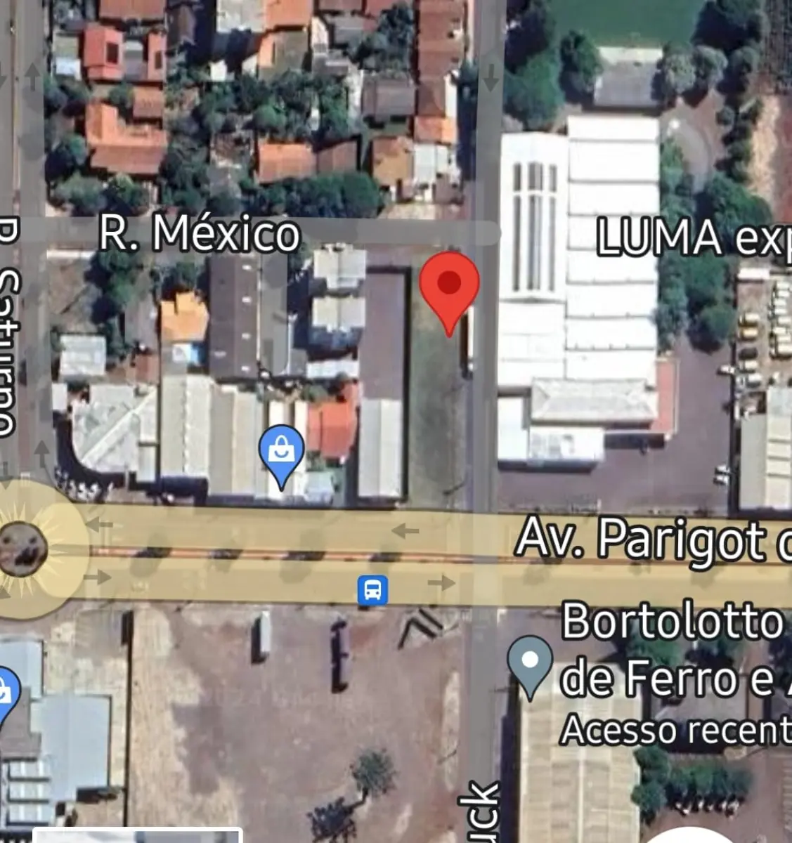 LOTE 001 - TERRENO COMERCIAL TOLEDO PR. ( 1.067 M2) AVENIDA PARIGOT DE SOUZA.
