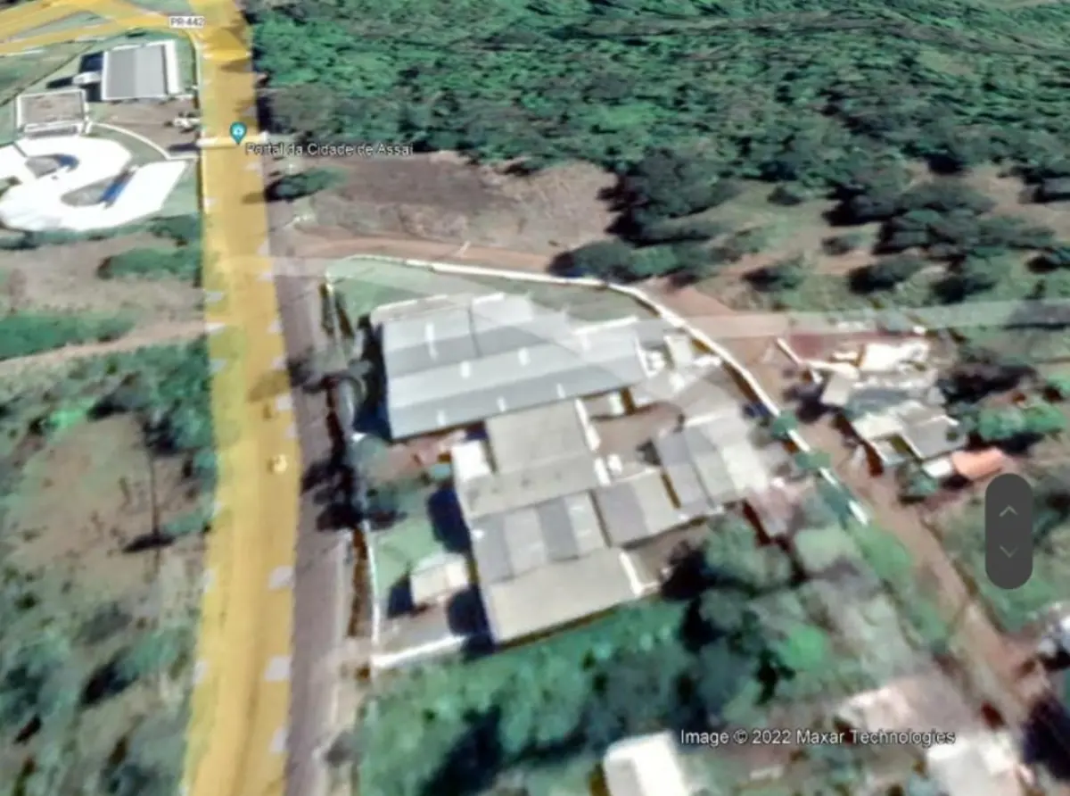 LOTE 000 - BARRACÃO INDUSTRIAL medindo aprox.  854 M2 localizado em  ASSAI PR.