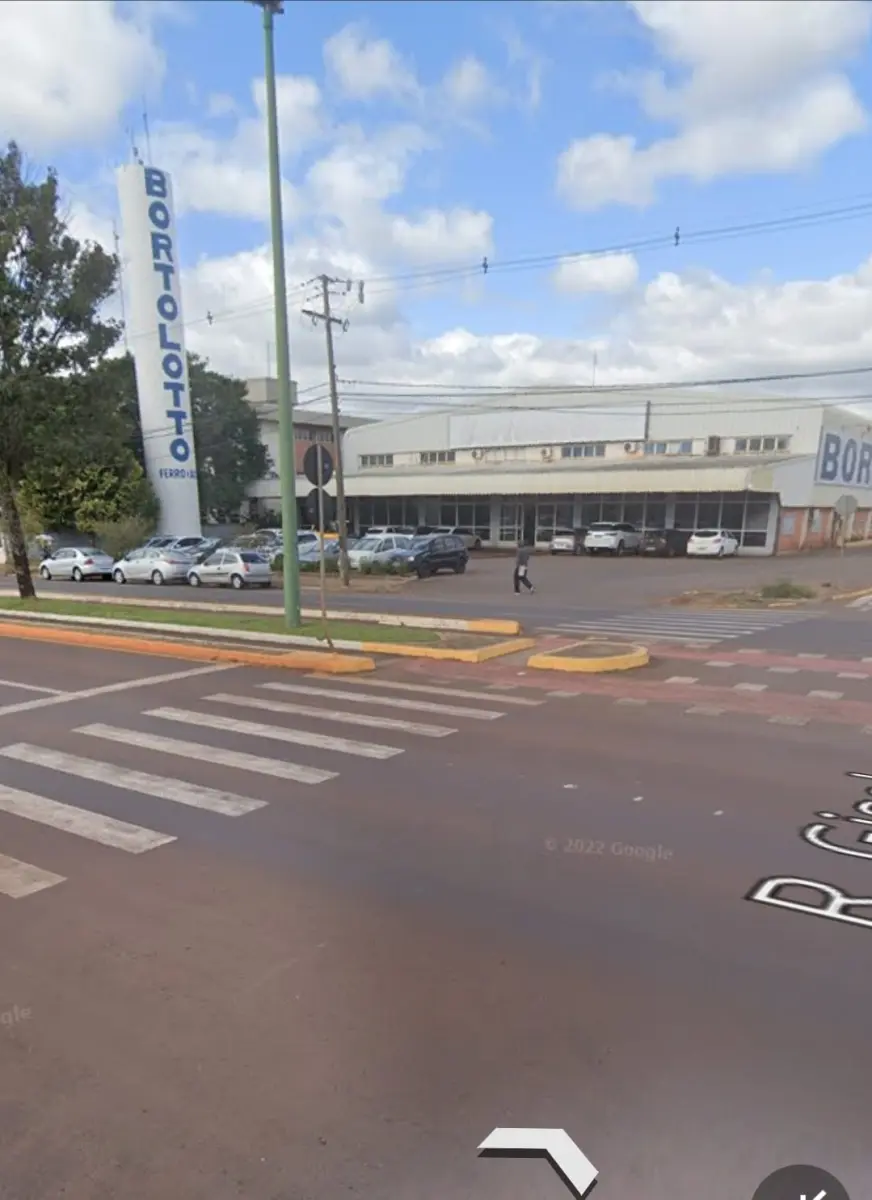 LOTE 001 - TERRENO COMERCIAL TOLEDO PR. ( 1.067 M2) AVENIDA PARIGOT DE SOUZA.