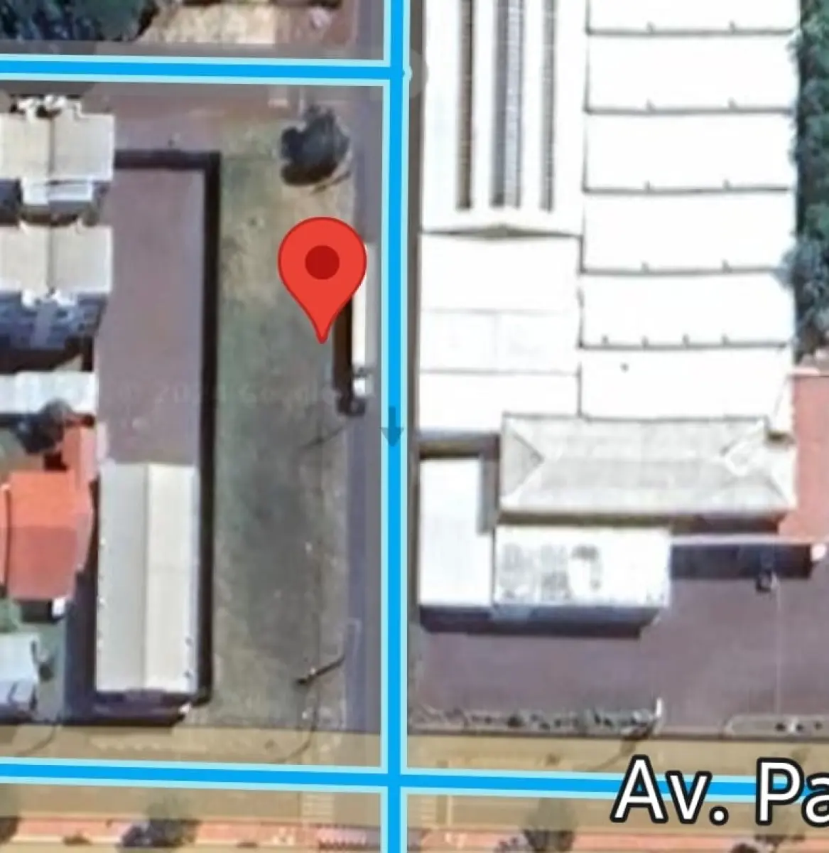 LOTE 001 - TERRENO COMERCIAL TOLEDO PR. ( 1.067 M2) AVENIDA PARIGOT DE SOUZA.