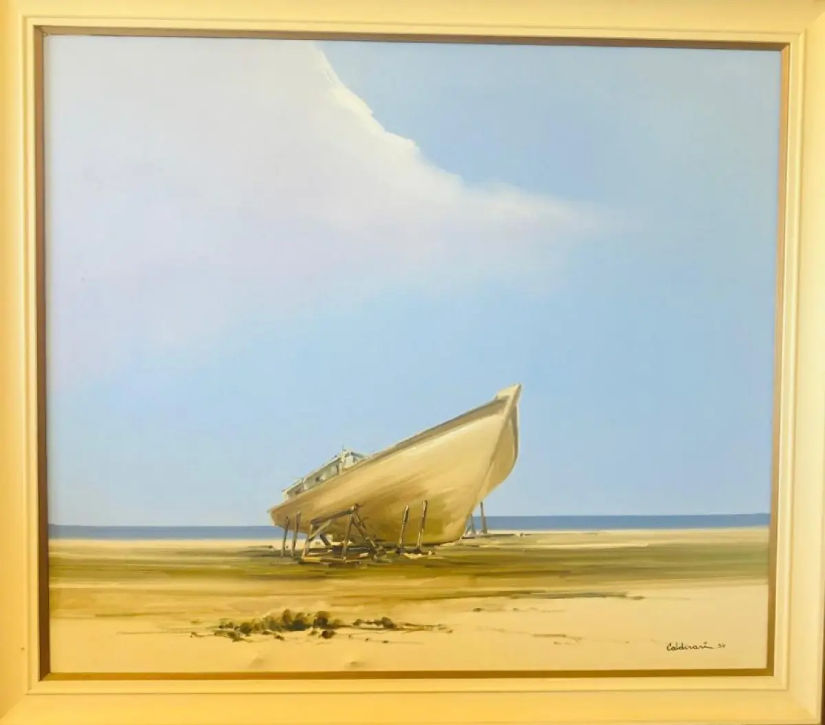 LOTE 000 - BEM – OBRA DE ARTE – MARINHA COM BARCO – ARTISTA – CALDERARI - Óleo sobre tela – PRINT SIZE – 0,80 x 0,92. - YEAR OF PRINT - 1994