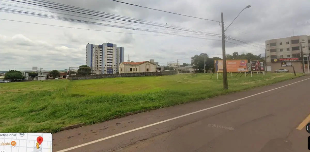 LOTE 001 - TERRENO COMERCIAL ESQUINA  COM 2.888,87 M2 CENTRO EM  CASCAVEL PR