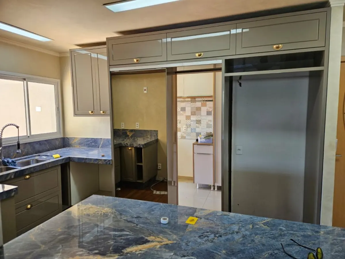 LOTE 000 - APARTAMENTO RESIDENCIAL SYLVIO KISSULA - CENTRO CASCAVEL PR