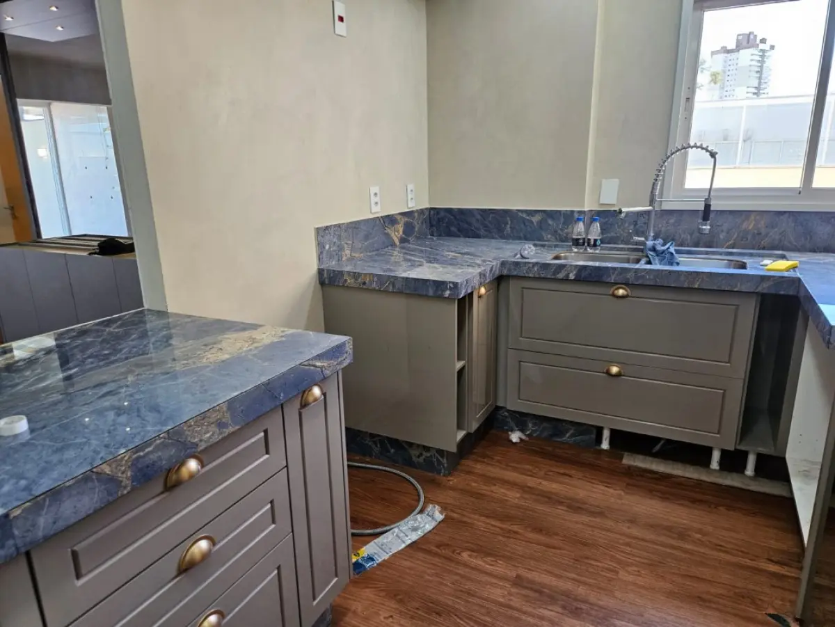 LOTE 000 - APARTAMENTO RESIDENCIAL SYLVIO KISSULA - CENTRO CASCAVEL PR