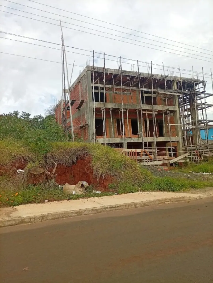 LOTE 000 - TERRENO COM 307 m2 em IBAITI PR ( construção sem averbação e não acabada )