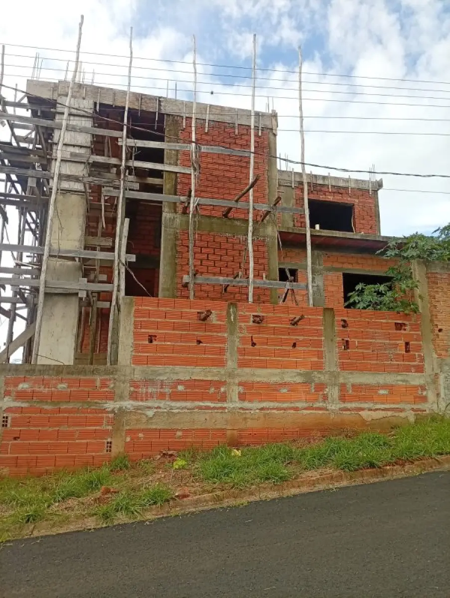 LOTE 000 - TERRENO COM 307 m2 em IBAITI PR ( construção sem averbação e não acabada )