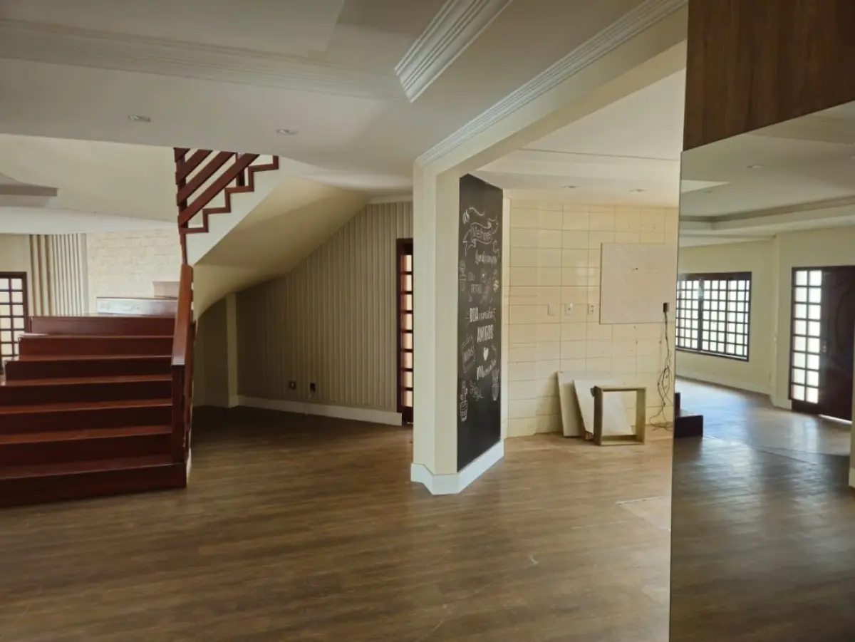 LOTE 000 - SOBRADO ALTO PADRÃO BAIRRO NEVA - CASCAVEL PR  com 354,72 m2  AREA COSNTRUÍDA