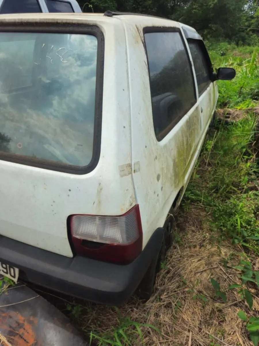 LOTE 000 - VEÍCULO FITAT UNO MILE 1.0 FIRE FLEX ANO 2006/2006 PLACAS MWQ 8290-SC