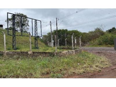 LOTE 000 - BARRACÃO INDUSTRIAL medindo aprox.  2.200 M2 localizado em  ASSAI PR.