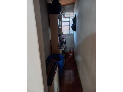 LOTE 000 - TERRENO DE ESQUINA COM 180M2 EM UMUARAMA PR ( PARQUE BONFIM ) 2 CASAS NÃO AVERBADAS.