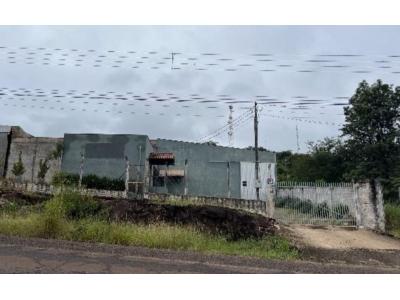 LOTE 000 - BARRACÃO INDUSTRIAL medindo aprox.  2.200 M2 localizado em  ASSAI PR.