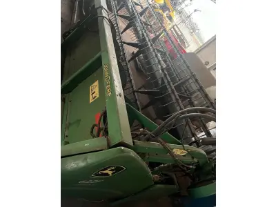 LOTE 000 - PLATAFORMA COLHEITADEIRA – MARCA JOHN DEERE – Modelo John Deere 622F