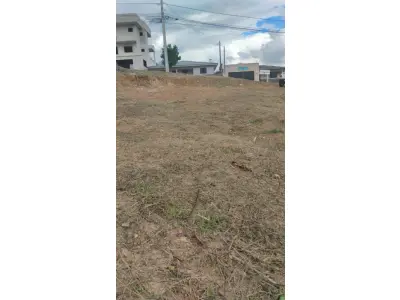 LOTE 000 - TERRENO DE 871,20 M2 em PONTA GROSSA - PR (AVENIDA MELVIN JONES 1064)