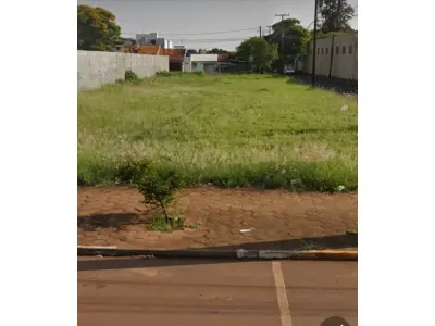 LOTE 001 - TERRENO COMERCIAL TOLEDO PR. ( 1.067 M2) AVENIDA PARIGOT DE SOUZA.
