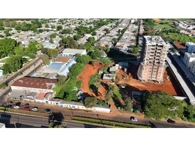 LOTE 000 - TERRENO COM  4.958,92 m2 FOZ DO IGUAÇU PR - AVENIDA GENERAL MEIRA ( Prox. Residencial Angatu)