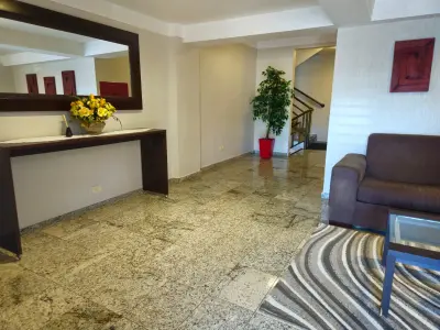 LOTE 001 - APARTAMENTO COM 112,14 M2 REGIÃO CENTRAL DE CASCAVEL - EDIFICIO BEETHOVEN