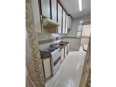 LOTE 001 - APARTAMENTO CENTRAL COM 114 M2 AREA TOTAL E 74 M2 AREA PRIVATIVA COM 1 SUITE E 2 QUARTOS E 1 VAGA GARAGEM