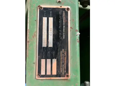 LOTE 000 - PLATAFORMA COLHEITADEIRA – MARCA JOHN DEERE – Modelo John Deere 622F