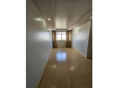 LOTE 001 - APARTAMENTO CENTRAL COM 114 M2 AREA TOTAL E 74 M2 AREA PRIVATIVA COM 1 SUITE E 2 QUARTOS E 1 VAGA GARAGEM