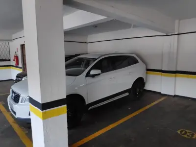 LOTE 001 - APARTAMENTO CENTRAL COM 114 M2 AREA TOTAL E 74 M2 AREA PRIVATIVA COM 1 SUITE E 2 QUARTOS E 1 VAGA GARAGEM