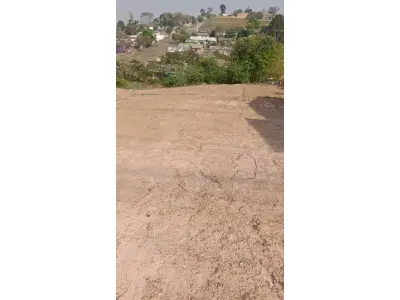 LOTE 000 - TERRENO DE 871,20 M2 em PONTA GROSSA - PR (AVENIDA MELVIN JONES 1064)