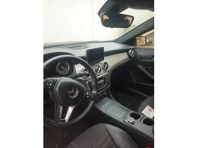 LOTE 001 - MERCEDES -BENZ GLA 200FF 2015 MODELO 2015 1.6 TURBO (FLEX)