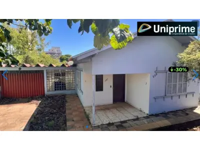 LOTE 000 - CASA TÉRREA EM TOLEDO-PR RUA JOãO ALBERTO, 380 - CENTRO • 255,75m²