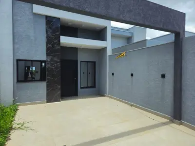 LOTE 000 - CASA TÉRREA EM TOLEDO-PR RUA SILVIO KUHN, 258 - VILA BECKER - UNIDADE 01 • 180m²