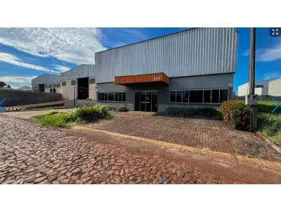 LOTE 000 - BARRACÃO COMERCIAL EM MEDIANEIRA - PR RUA FLORENçA, 121 • 607,00m²  Medianeira - PR