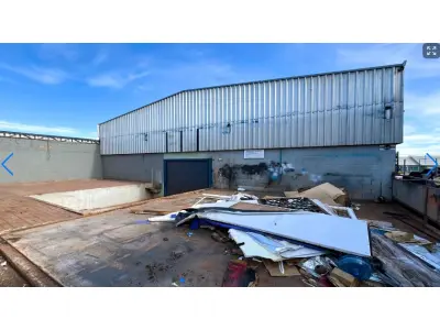 LOTE 000 - BARRACÃO COMERCIAL EM MEDIANEIRA - PR RUA FLORENçA, 121 • 607,00m²  Medianeira - PR