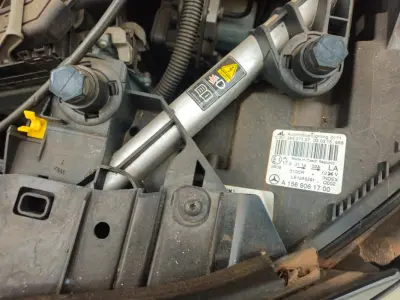 LOTE 001 - MERCEDES -BENZ GLA 200FF 2015 MODELO 2015 1.6 TURBO (FLEX)