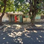 LOTE 000 - TERRENO DE ESQUINA COM 180M2 EM UMUARAMA PR ( PARQUE BONFIM ) 2 CASAS NÃO AVERBADAS.