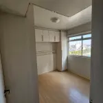 LOTE 001 - APARTAMENTO CENTRAL COM 114 M2 AREA TOTAL E 74 M2 AREA PRIVATIVA COM 1 SUITE E 2 QUARTOS E 1 VAGA GARAGEM