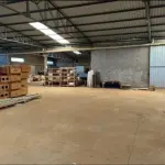 LOTE 000 - BARRACÃO INDUSTRIAL medindo aprox.  854 M2 localizado em  ASSAI PR.