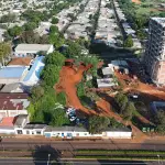 LOTE 000 - TERRENO COM  4.958,92 m2 FOZ DO IGUAÇU PR - AVENIDA GENERAL MEIRA ( Prox. Residencial Angatu)