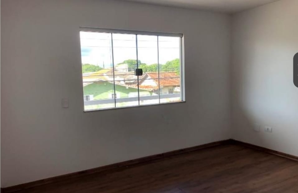 SALA COMERCIAL 180 m2 + SOBRADO em ALVENARIA . TOTAL DE 390 m2 em ROLÂNDIA PR, localizado em Rolândia - PR