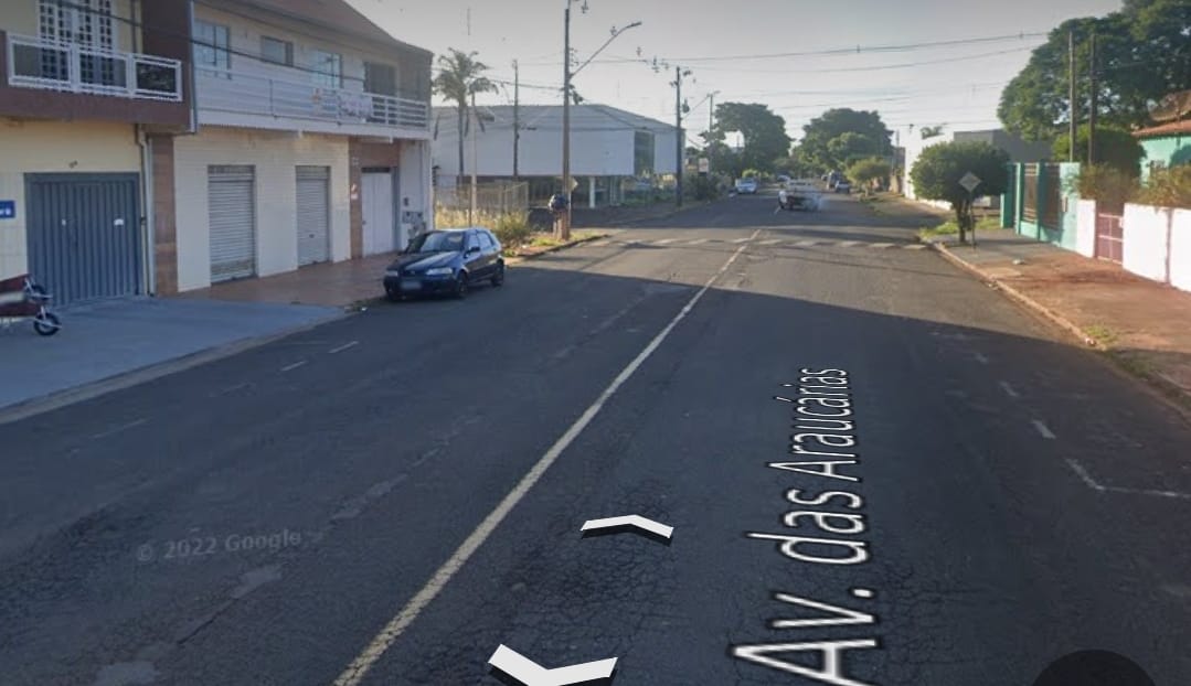 SALA COMERCIAL 180 m2 + SOBRADO em ALVENARIA . TOTAL DE 390 m2 em ROLÂNDIA PR, localizado em Rolândia - PR