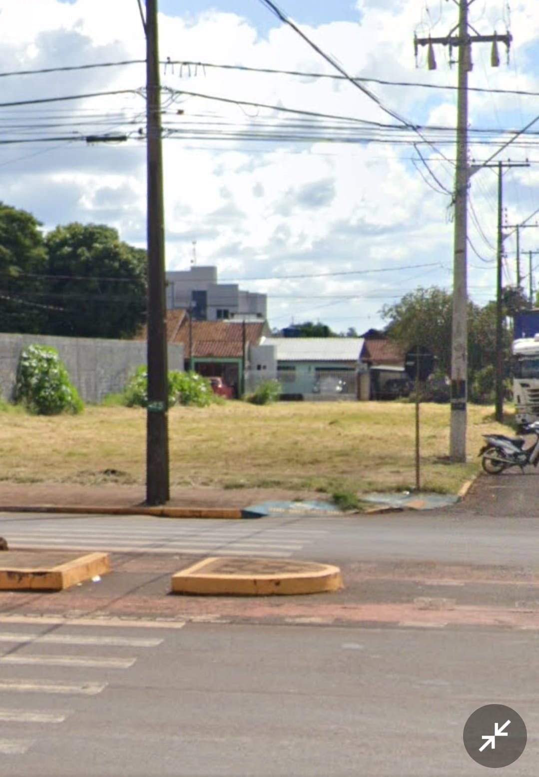 Terreno Comercial Toledo Pr. ( 1.067 M2) Avenida Parigot De Souza., localizado em Toledo - PR