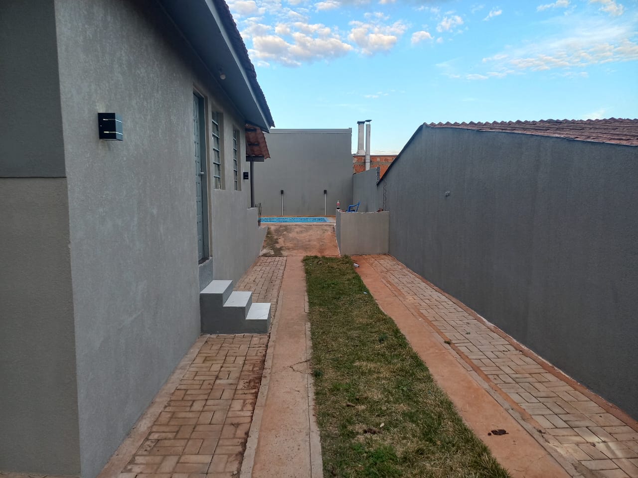 CASA ALVENARIA COM 80 m2 NO BAIRRO GUARUJA - CASCAVEL PR., localizado em Cascavel - PR