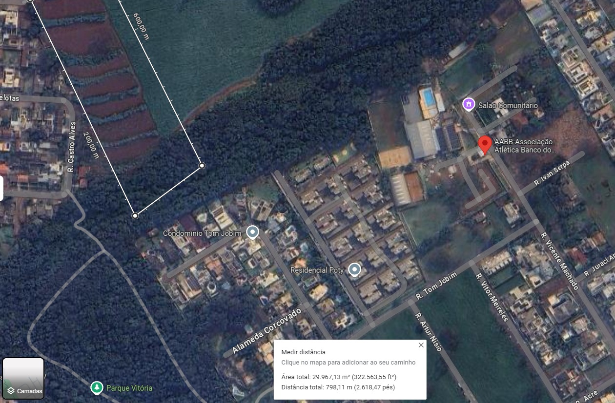 TERRENO COM 29.962,31 M2 NO BAIRRO CANADÁ EM CASCAVEL PR. ( FUNDOS COM CONDOMÍNIO TOM JOBIM), localizado em Cascavel - PR