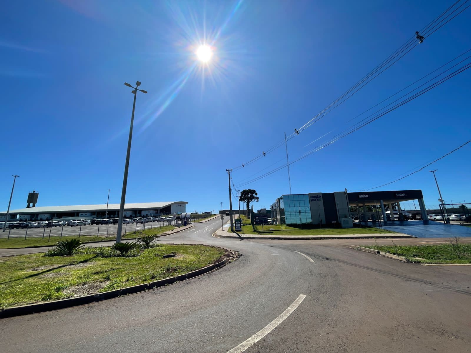 TERRENO COM 6.795 M2 - NO AEROPORTO DE CASCAVEL PARANA, localizado em Cascavel - PR