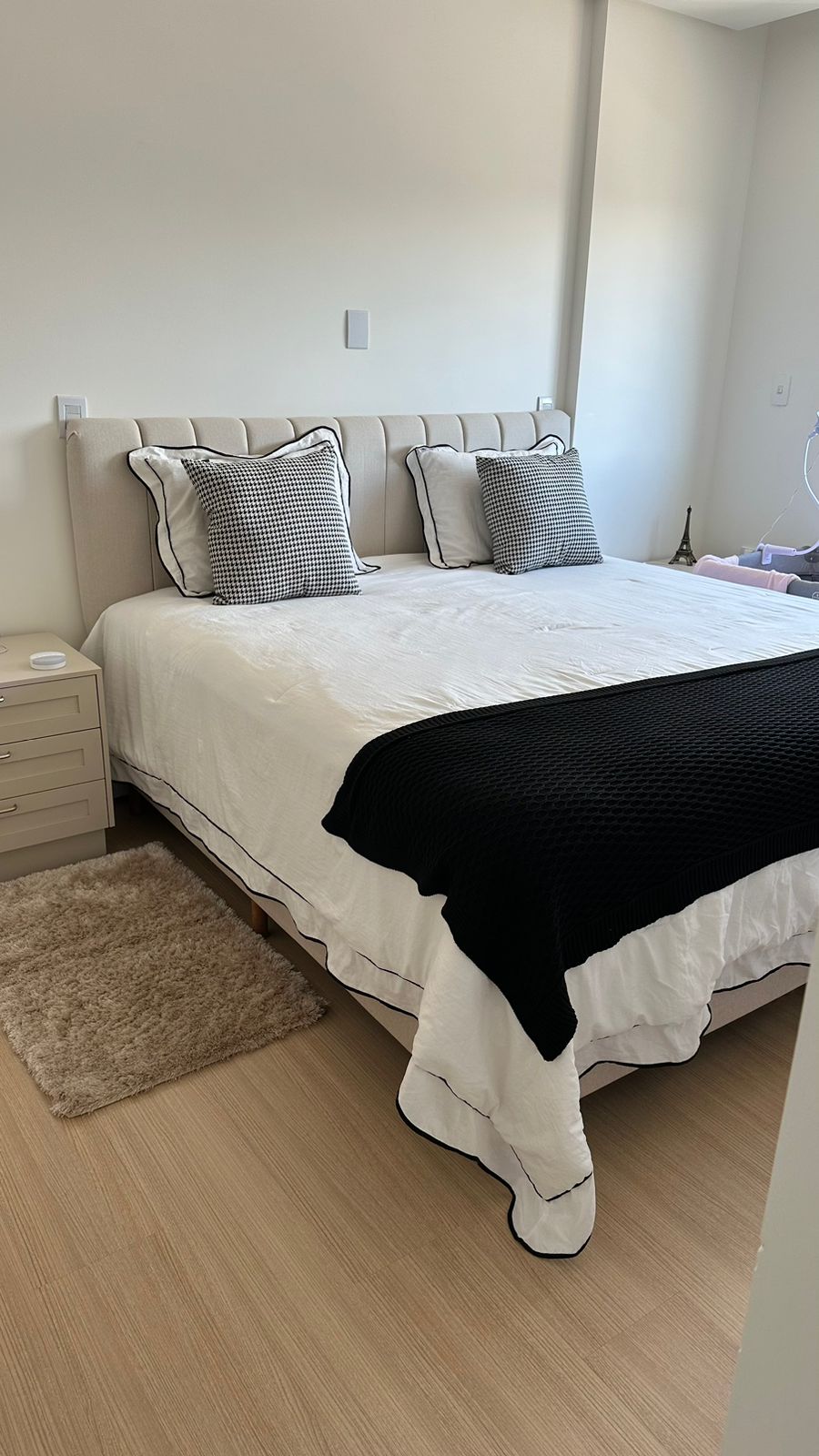 APARTAMENTO COM 124,18 M2 AREA PRIVATIVA E 194,26 M2 AREA UTIL CASCAVEL PR, localizado em Cascavel - PR