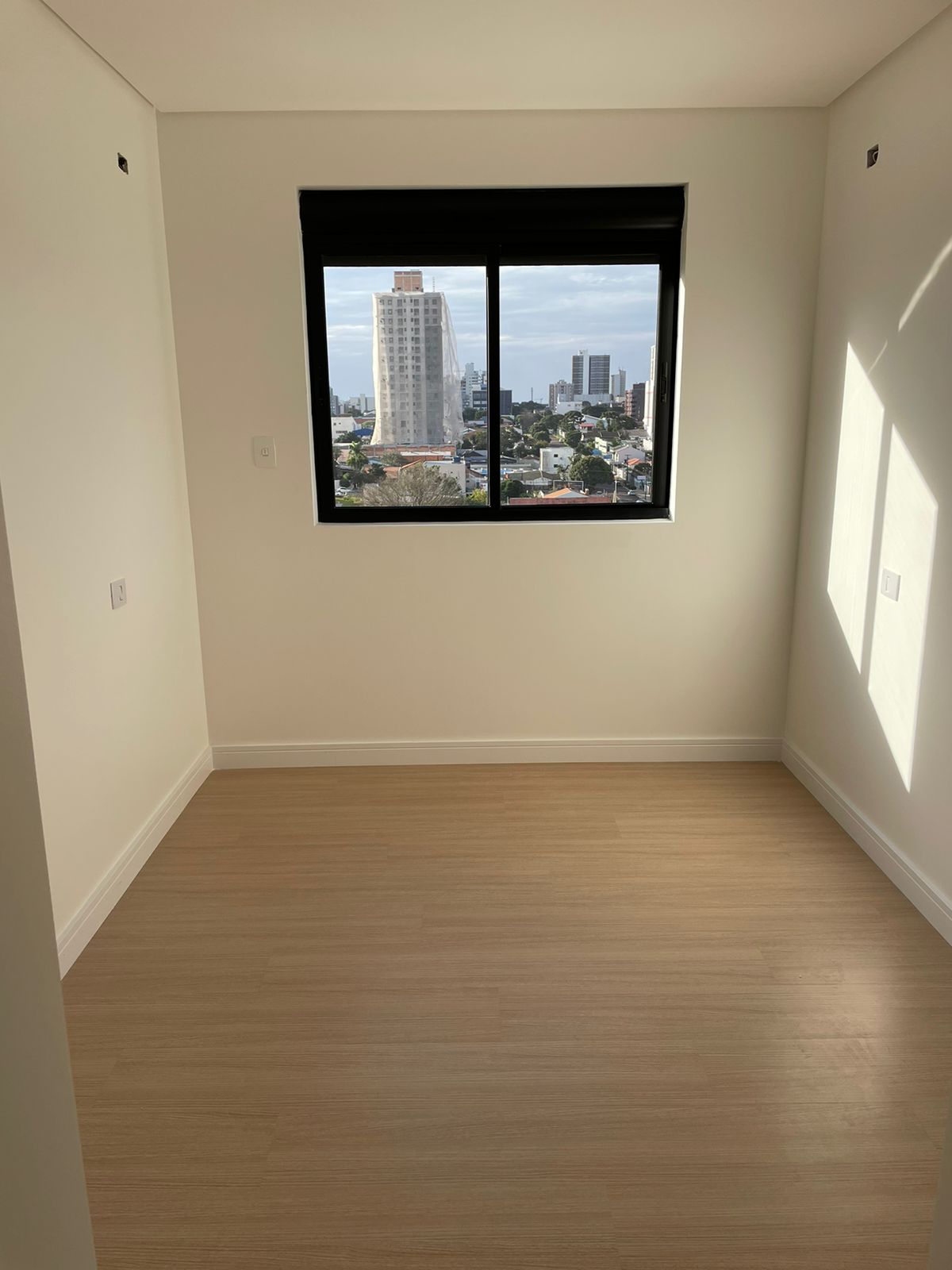 APARTAMENTO COM 124,18 M2 AREA PRIVATIVA E 194,26 M2 AREA UTIL CASCAVEL PR, localizado em Cascavel - PR